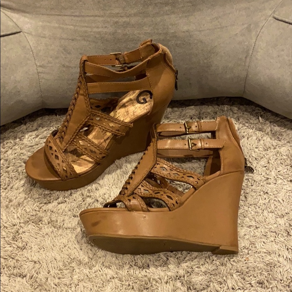 Brown wedges